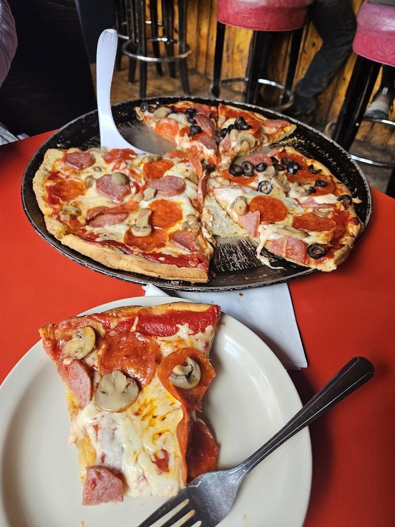 Grizzly Pizza